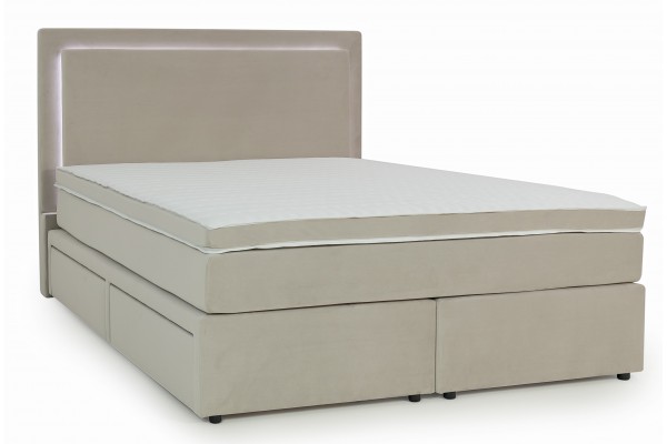 Тапицирано легло Ирника