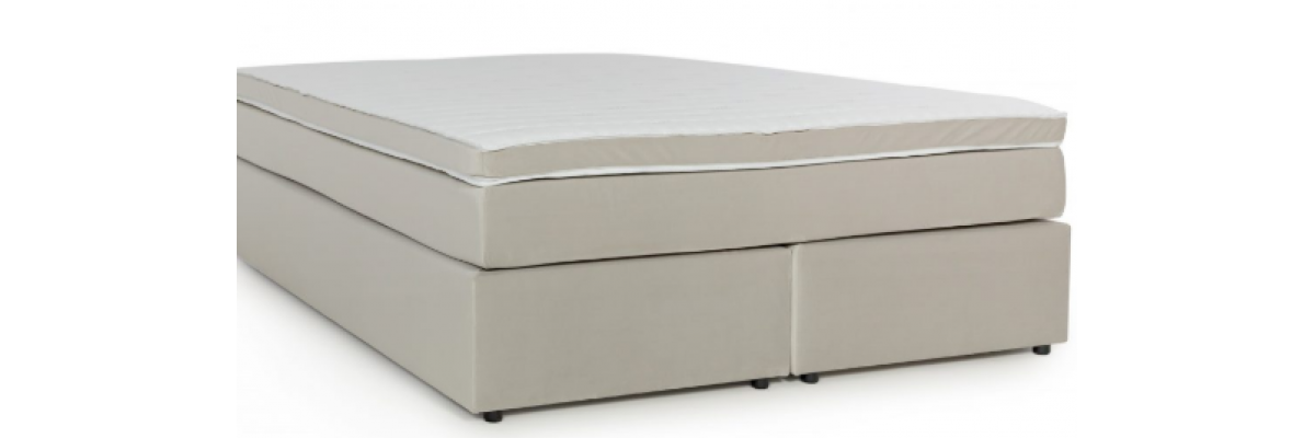 Тапицирано легло Ирника