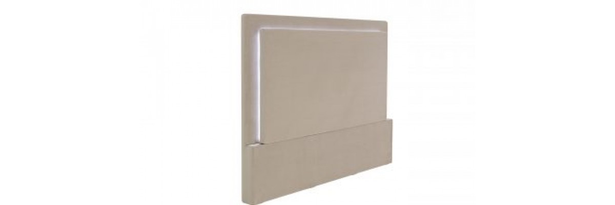 Тапицирана табла Любов