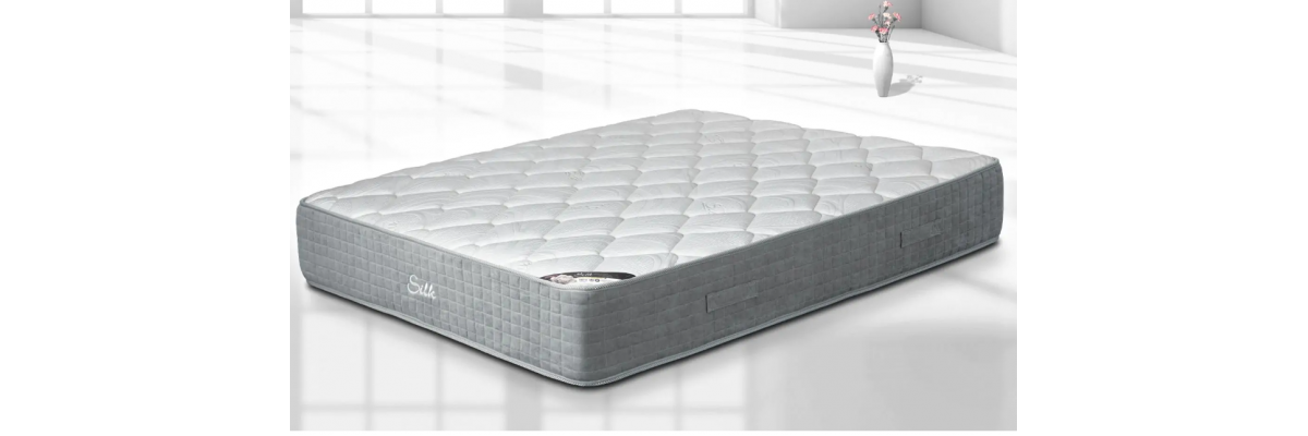 Двулицев матрак Silk